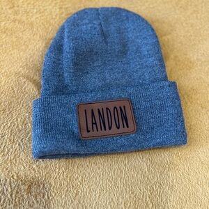 Grey Knit Beanie with Patch “Landon”